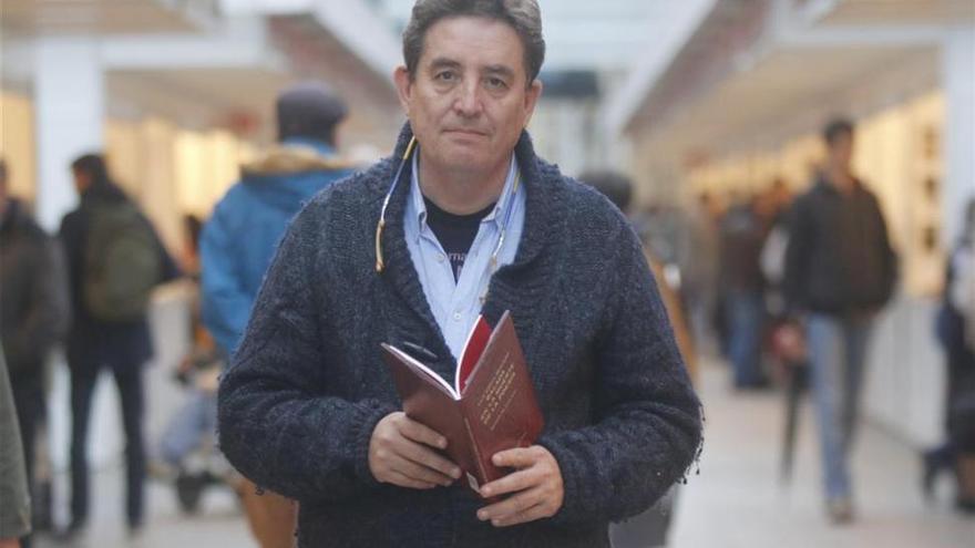 García Montero: &quot;La poesía, si muere, ha de ser resucitada inmediatamente&quot;