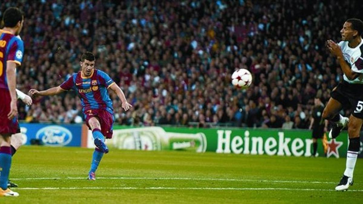 «MI MEJOR GOL CON EL BARÇA» Villa anota el 3-1 ante el Manchester United en la final de Wembley que dio la cuarta Copa de Europa al Barça.