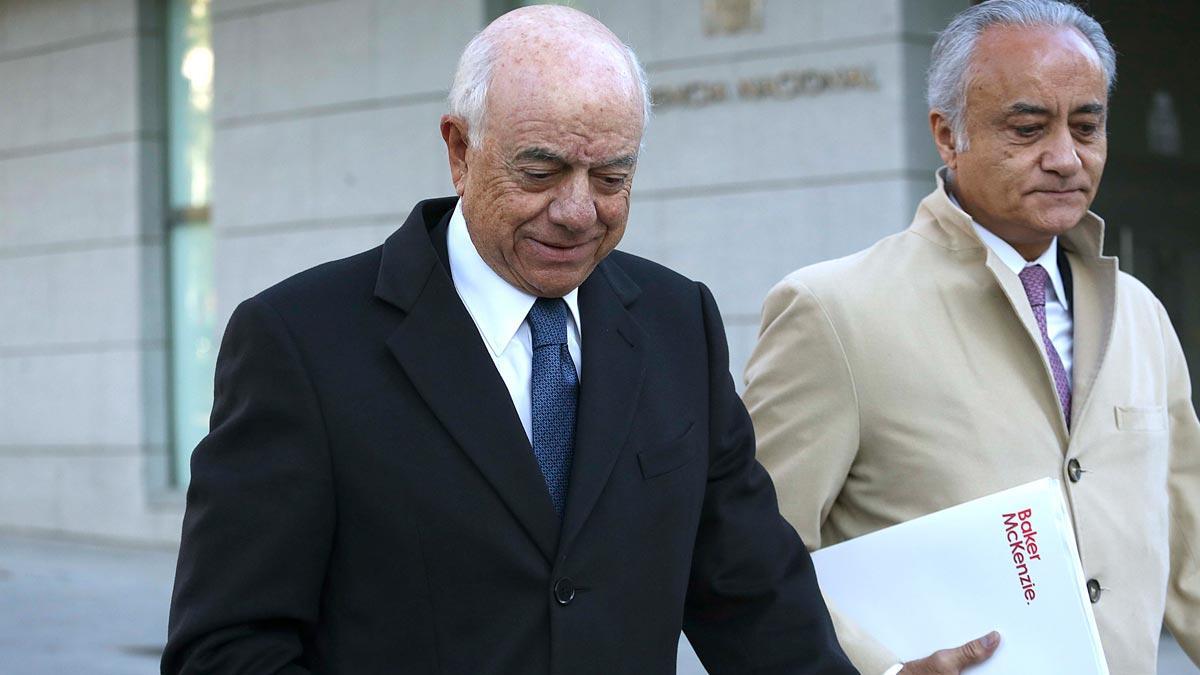 Francisco González y Javier Ayuso llegan a la Audiencia Nacional para declarar por el 'caso Villarejo'