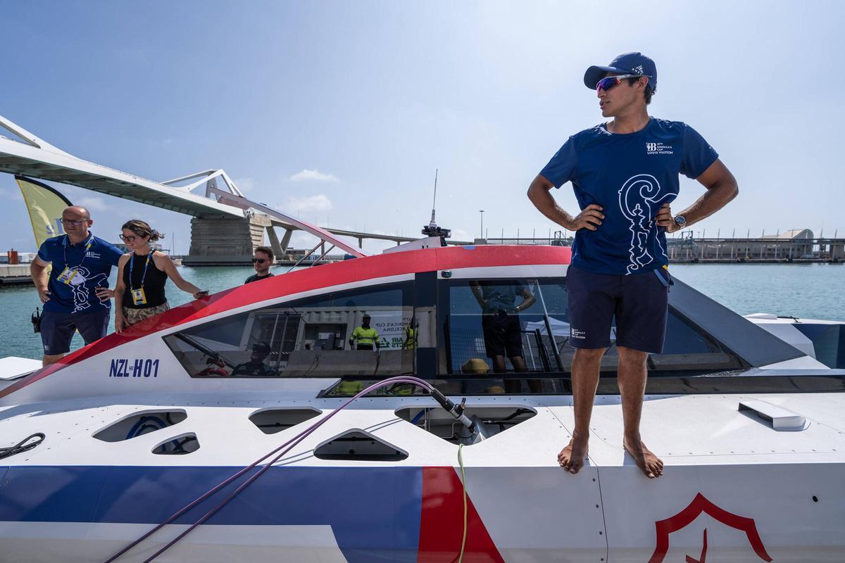 Revolución en la navegación: Barcelona ya ve volar a los primeros barcos de hidrógeno de cero emisiones, promovidos por la Copa América