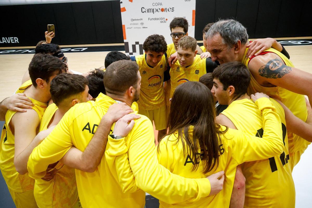 Éxito del Aderes Burjassot, equipo que representa al Valencia Basket en la Copa Campeones