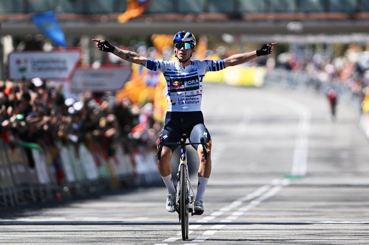 Roglic gana la última etapa de la Volta.