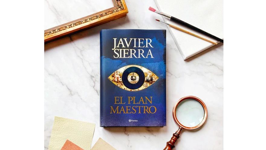 El interior de 'El plan maestro', de Javier Sierra.