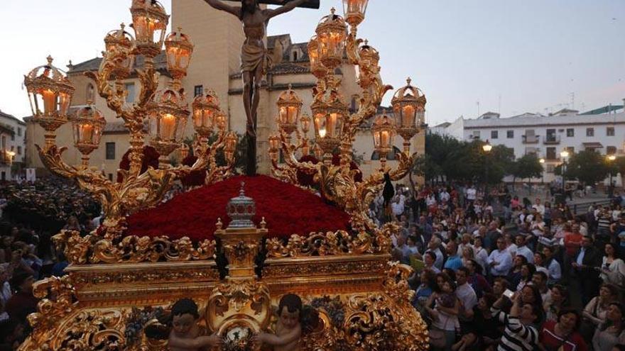 Día de silencio blanco para honrar a Córdoba