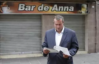 La Justicia decidirá si un exconcejal de Albiol extorsionó en Badalona a inmigrantes a cambio de no cerrarles locales