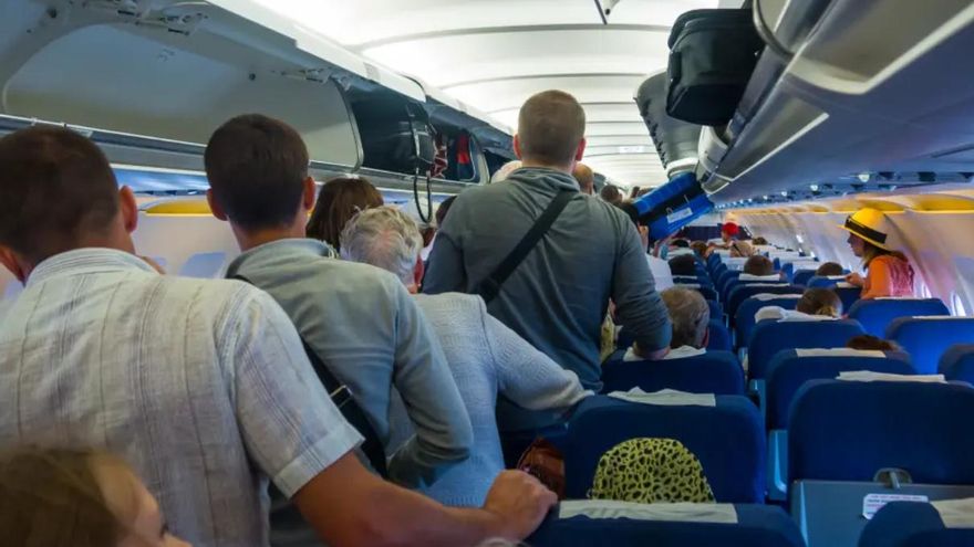 Iberia se rinde tras dos años y paga 643,80 euros a un pasajero con discapacidad que sufrió overbooking y abandono