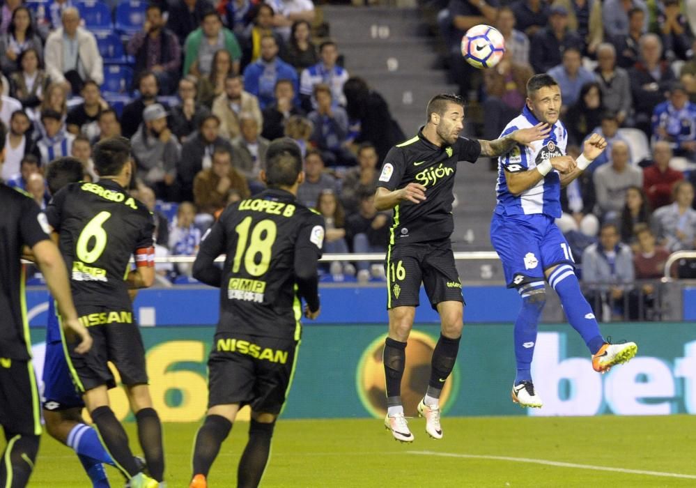 El Dépor logra la victoria ante el Sporting