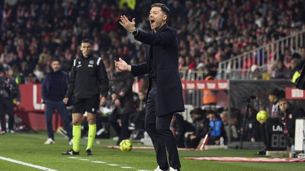 Xabi Alonso, en el encuentro entre Girona y Real Madrid