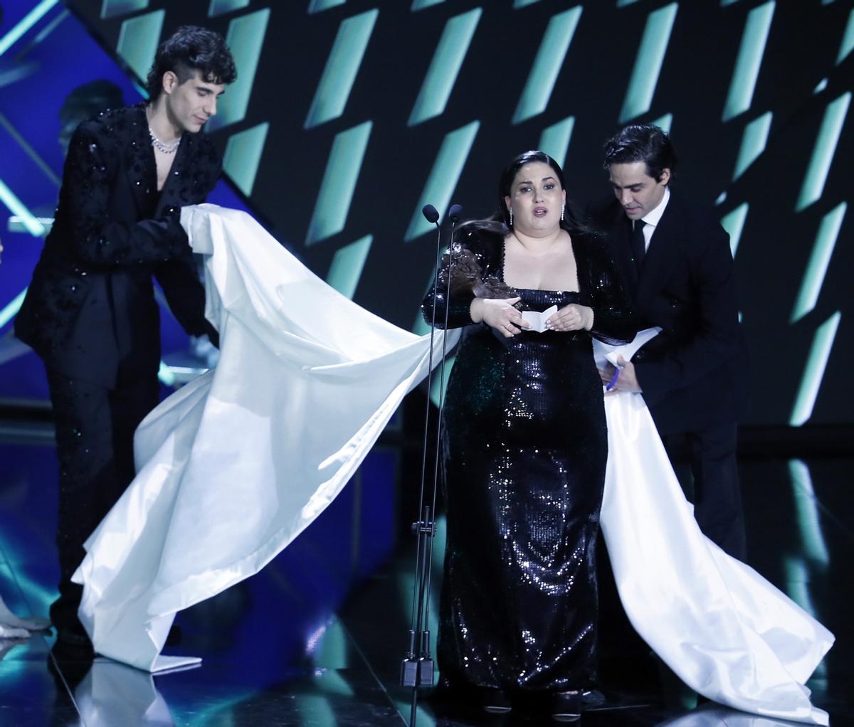 Laura Gal�n recibe el Goya a la mejor actriz revelaci�n por su trabajo en Cerdita  Jos� Manuel Vidal efe.jpg