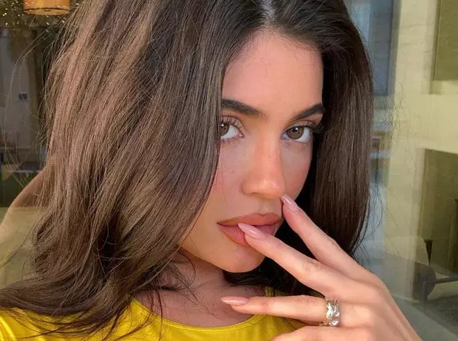 Kylie Jenner y los conflictos con la cirugía estética: arrepentida con su aumento de pecho