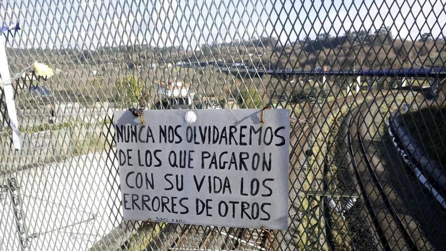 Trece años del accidente del Alvia en Angrois: petición de indulto para el maquinista, recursos ante el TC y el 'déjà vu' de Adamuz