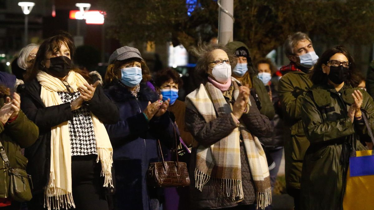 25N: Galicia salió a la calle vestida de morado