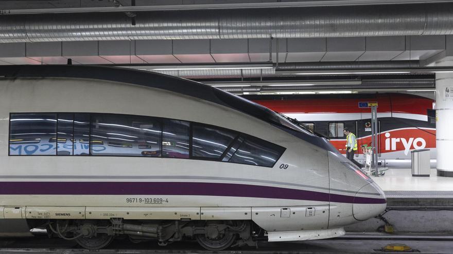 Vuelve el AVE Málaga-Madrid: todo lo que hay que saber sobre horarios, frecuencias y plazas
