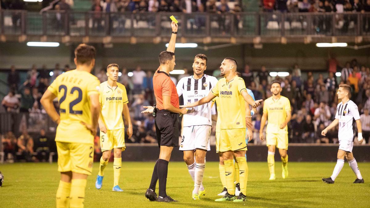 Imagen de un Castellón-Villarreal B en Castalia en el 2019.