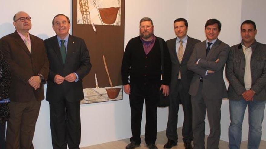 Representantes institucionales y del arte, en la inauguración de la muestra (con presencia destacada de Eugenio Chicano).