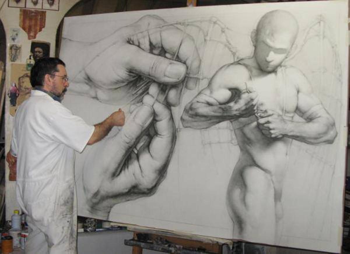 Joan Castejón invade el MACE con una exposición retrospectiva de su obra