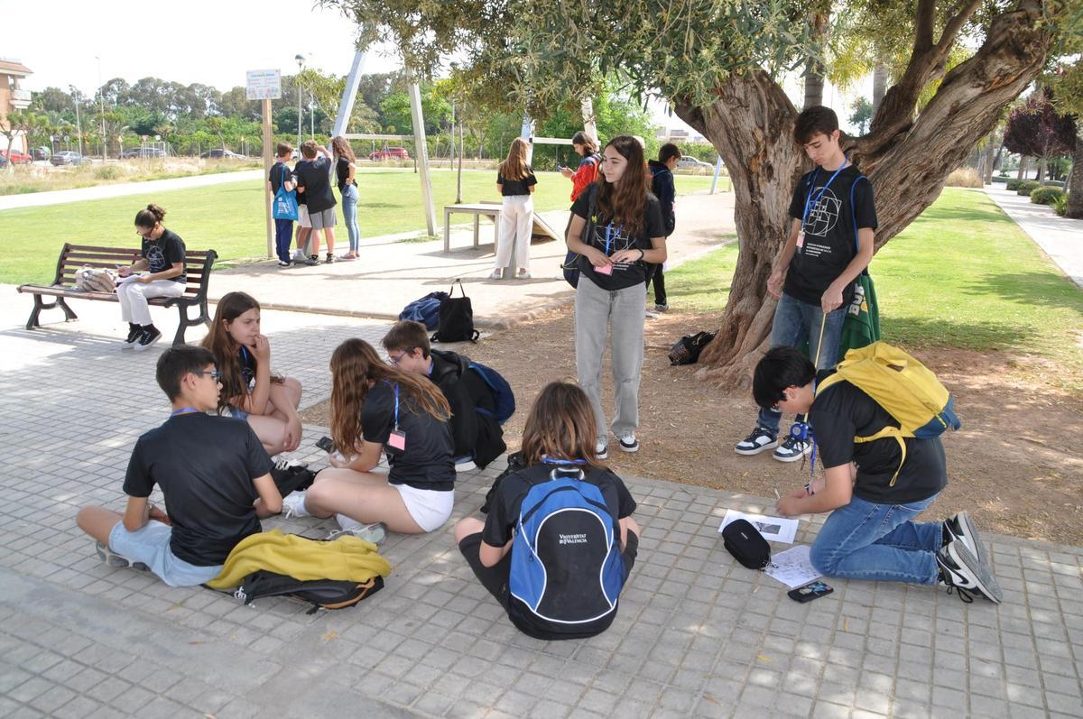 Una imatge de la prova per equips de la final provincial de València de l’Olimpíada del passat curs, que tingué lloc a Canet d’en Berenguer.