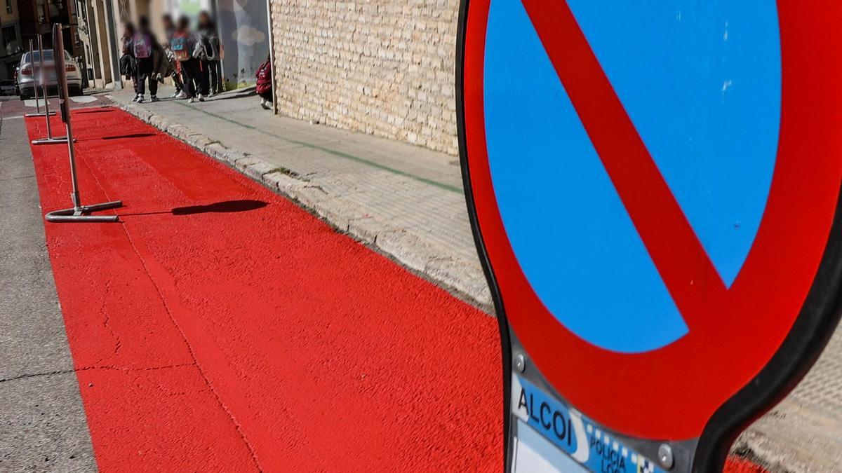 Zona donde se ha prohibido aparcar en el colegio Sant Vicent para mejorar la seguridad