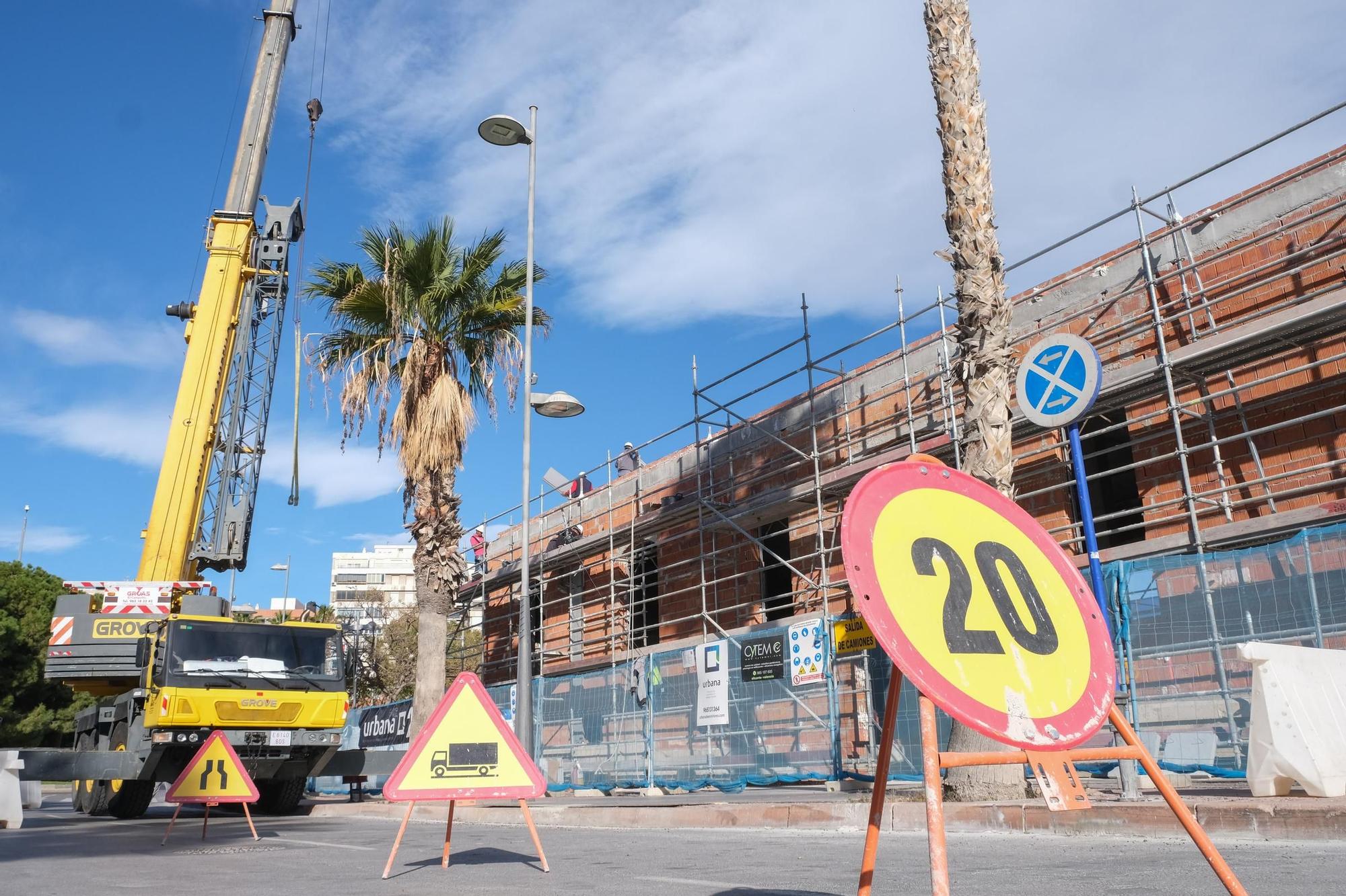 Así marchan las obras del Paseo del Puerto y el Club de Regatas de Alicante