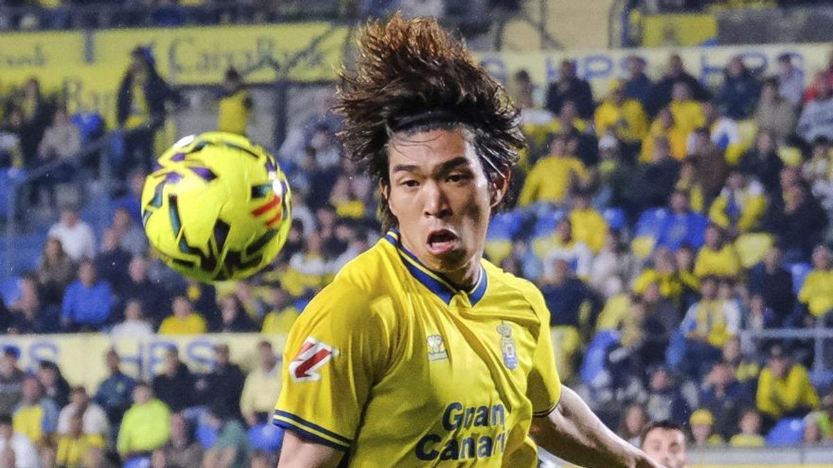 El atacante japonés Taisei Miyashiro, que llega cedido del Kobe con compra con ascenso, ante el Castellón.   | JOSÉ CARLOS GUERRA