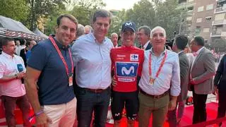 Múltiples felicitaciones a Enric Mas tras hacer historia en la Vuelta a España 2026