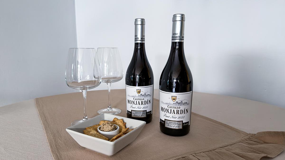 Castillo Monjardín Pinot Noir 2019.