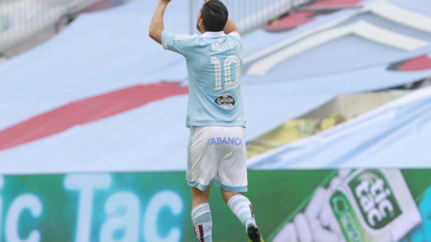 Nolito celebra su gol ante el Málaga // JOSÉ LORES