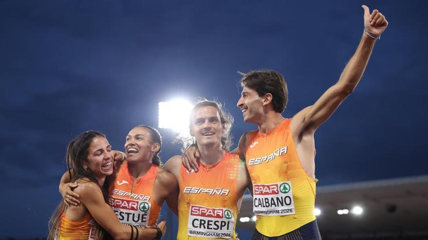 Bronce de España en 4x100 mixto, dos postes, cinco finalistas y Duplantis