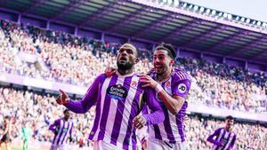 Larin celebra su gol ante el Valencia