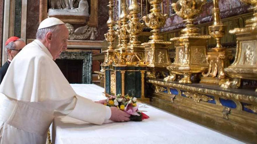 &quot;Que Dios os perdone por lo que habéis hecho&quot;, dijo el Papa a los cardenales