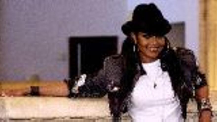 Janet Jackson acusa a Bush de utilizarla