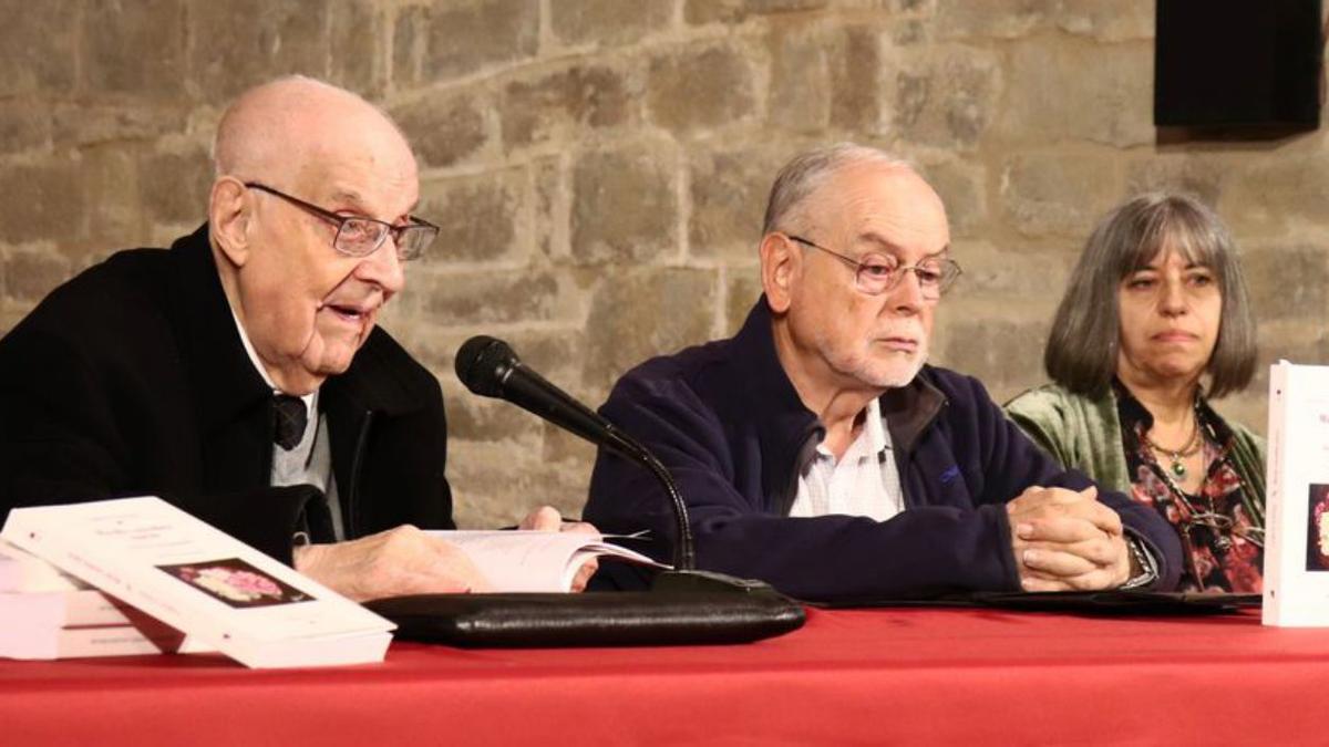 Mossèn Climent Forner presenta un llibre a Serrateix coincidint amb el seu 95è aniversari | JOSEP M. BADIA