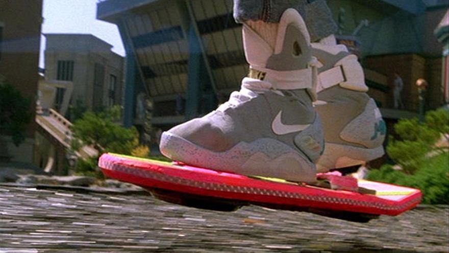 El patinete volador de Marty McFly.