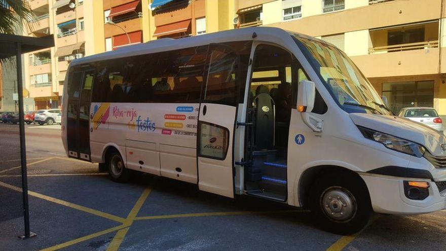 Más de 245.000 viajeros de Riba-roja utilizaron los autobuses gratuitos al polígono y al metro
