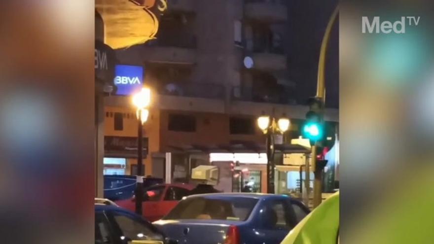 Aparición en la calles de Castelló del hombre con cabeza de televisión