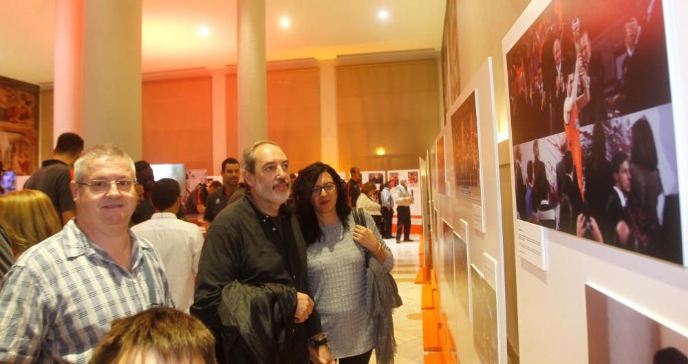 Todas la imágenes de la inauguración de la exposición '30 años de Valencia Basket'
