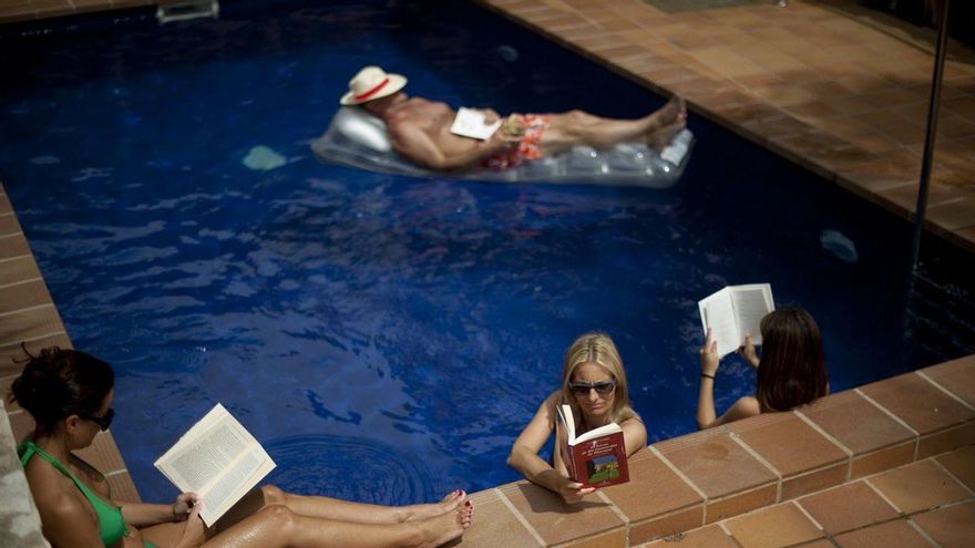 Un escenario de descanso como este, con libros y sin dispositivos móviles, es poco habitual.