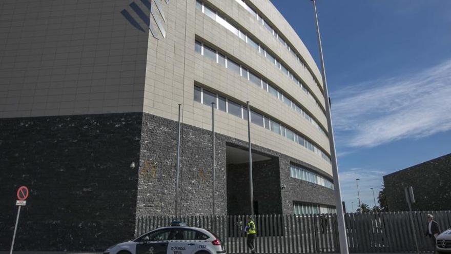 La Audiencia Provincial suspende el juicio del exedil de Pilar de la Horadada
