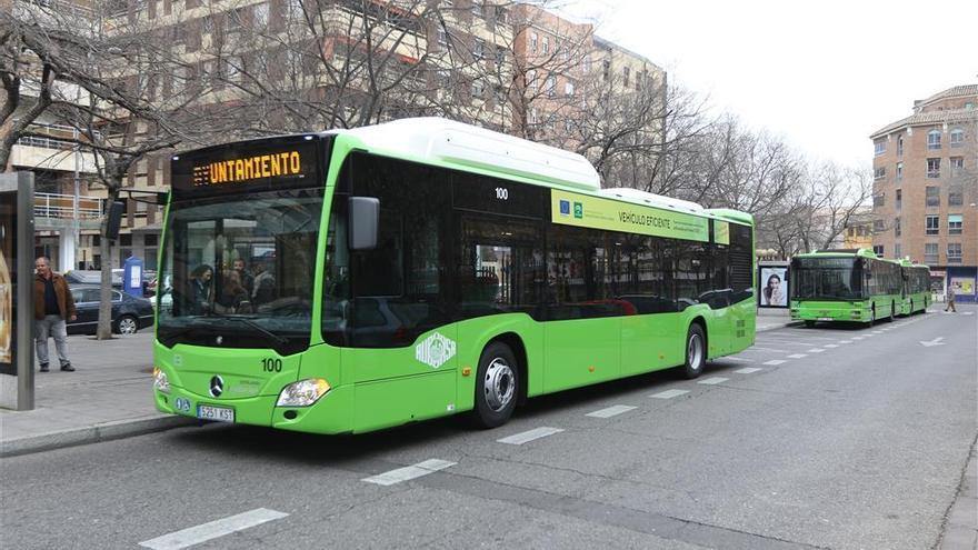 El PP critica los fallos registrados ya por los nuevos autobuses de Aucorsa