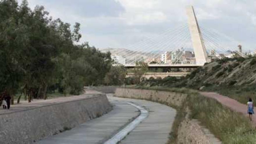 El tramo de la ladera situado entre el puente de Barrachina y el de la Generalitat.