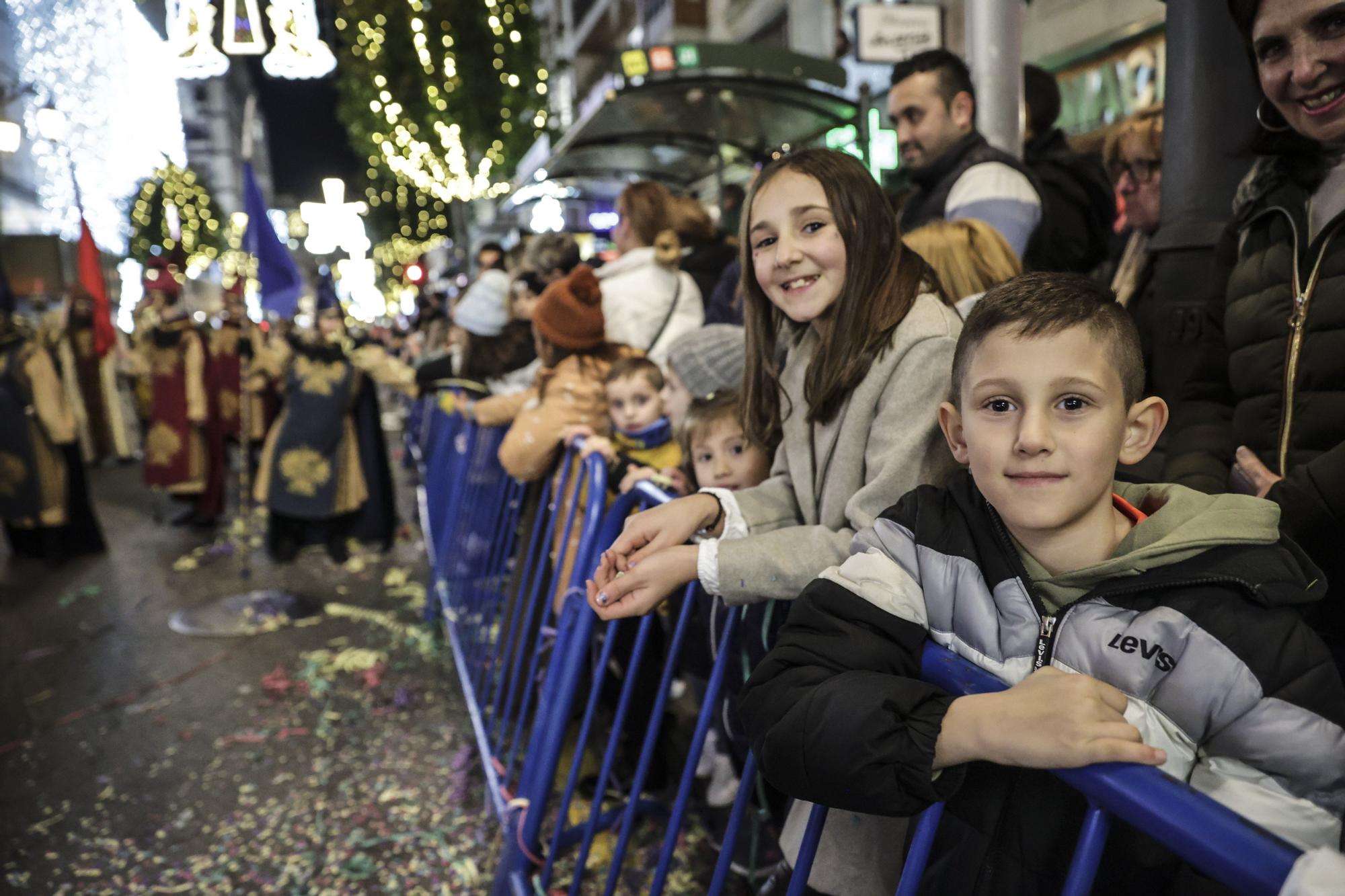 En imágenes: Así fue la multitudinaria cabalgata de Oviedo