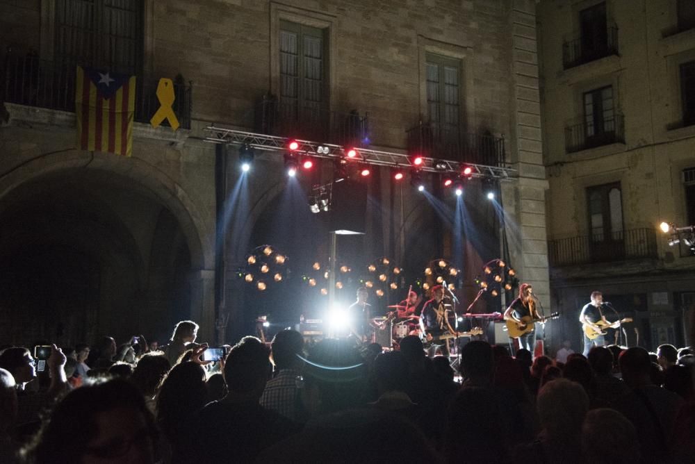 Concert de Gossos a la Plaça Major