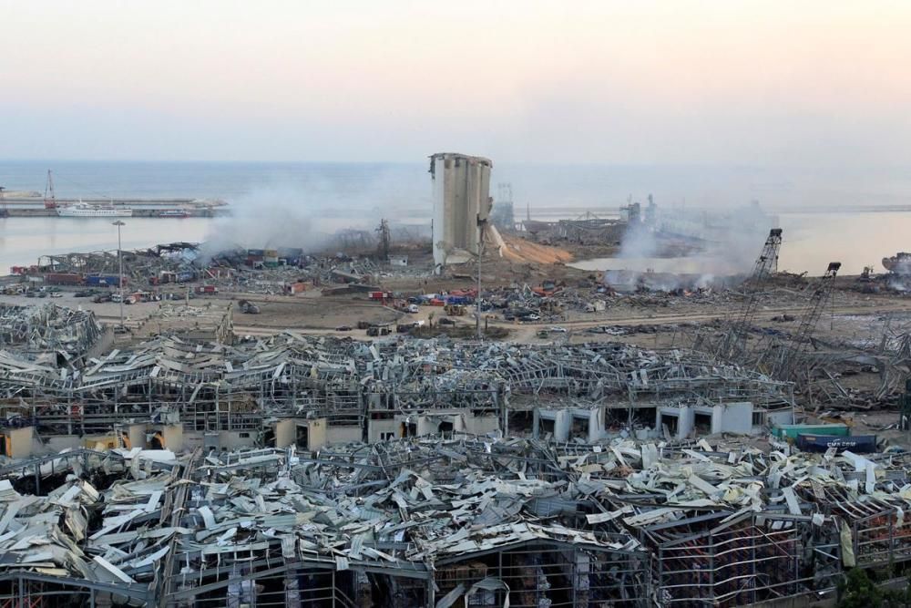 Exploten uns magatzems al port de Beirut