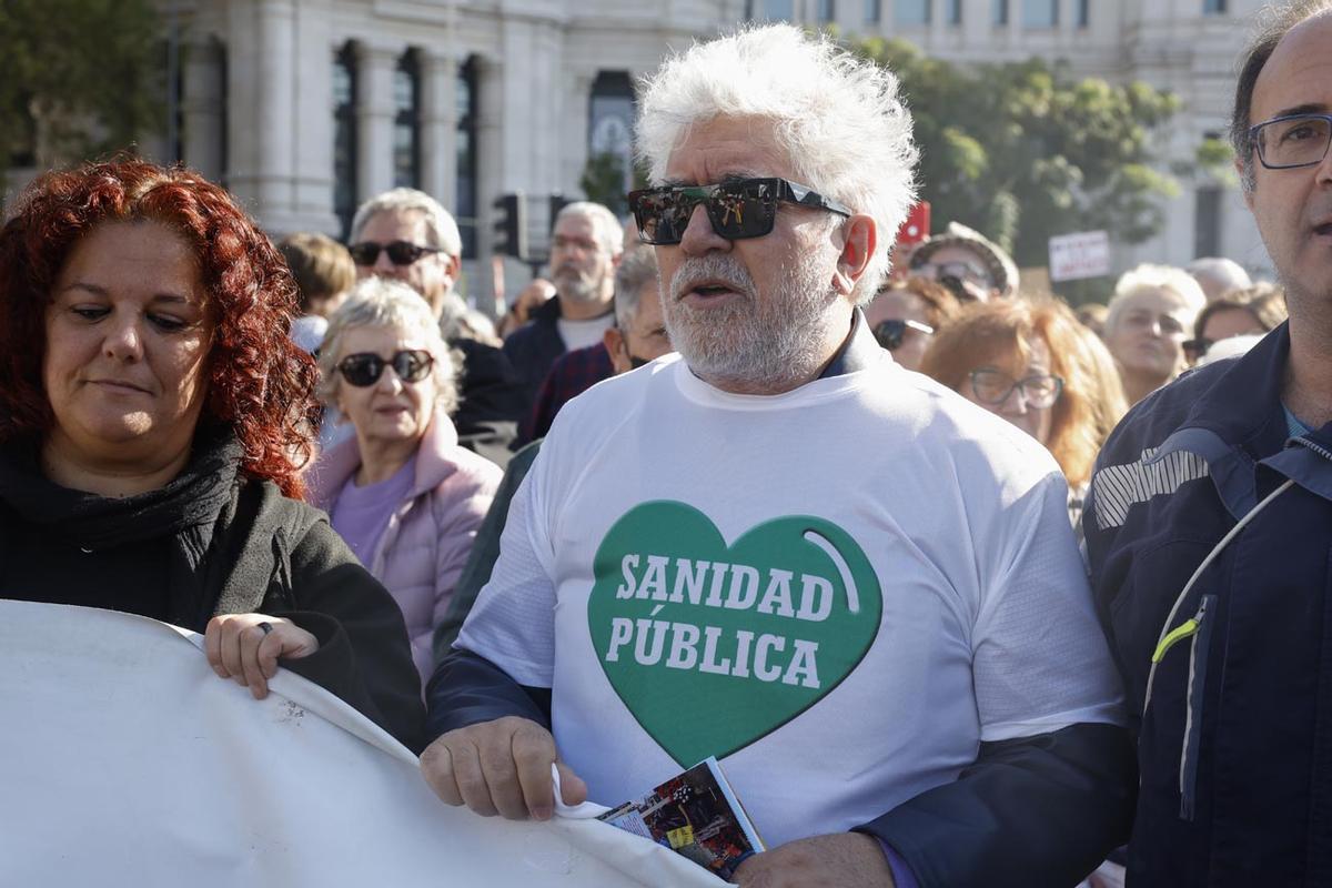 Pedro Almodóvar se une a la manifestación