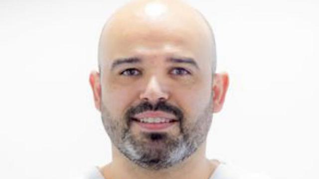 José Luis Rull, Director del área de Odontología de la Clínica Dr. Rull.