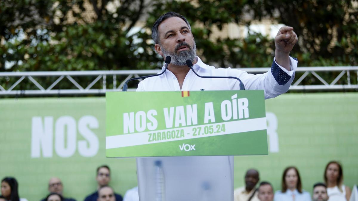 El líder de Vox, Santiago Abascal, en su último mitin en Zaragoza, antes de las elecciones europeas de 2024.