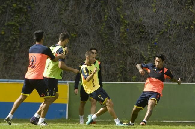 ENTRENAMIENTO DE LA UD LAS PALMAS EN BARRANCO ...