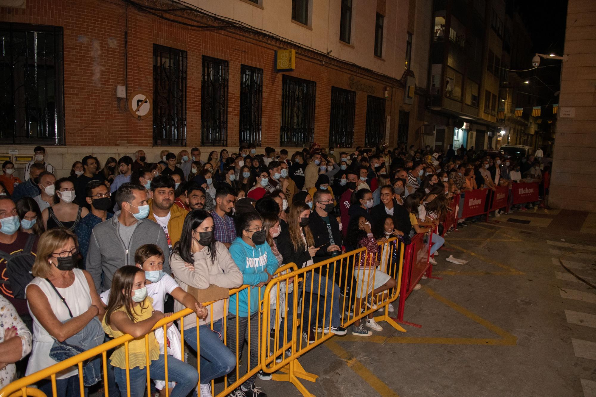 Los mejores momentos de una 'Nit de la Cremà' para el recuerdo en Burriana