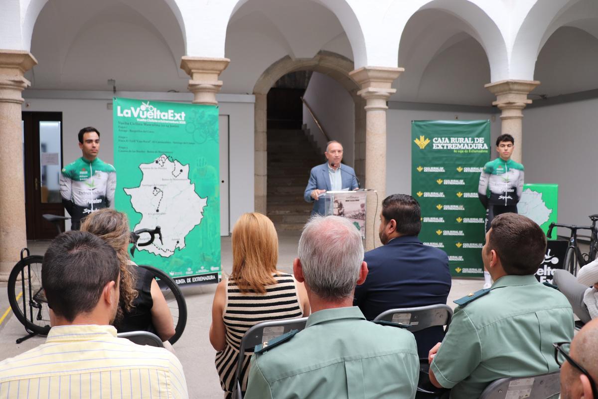 Fotogalería | Presentación de la Vuelta a Extremadura y los perfiles de las 3 etapas