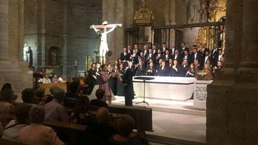 El Coro Princesa de Asturias clausura el Festival de Música &quot;Jesús López Cobos&quot;